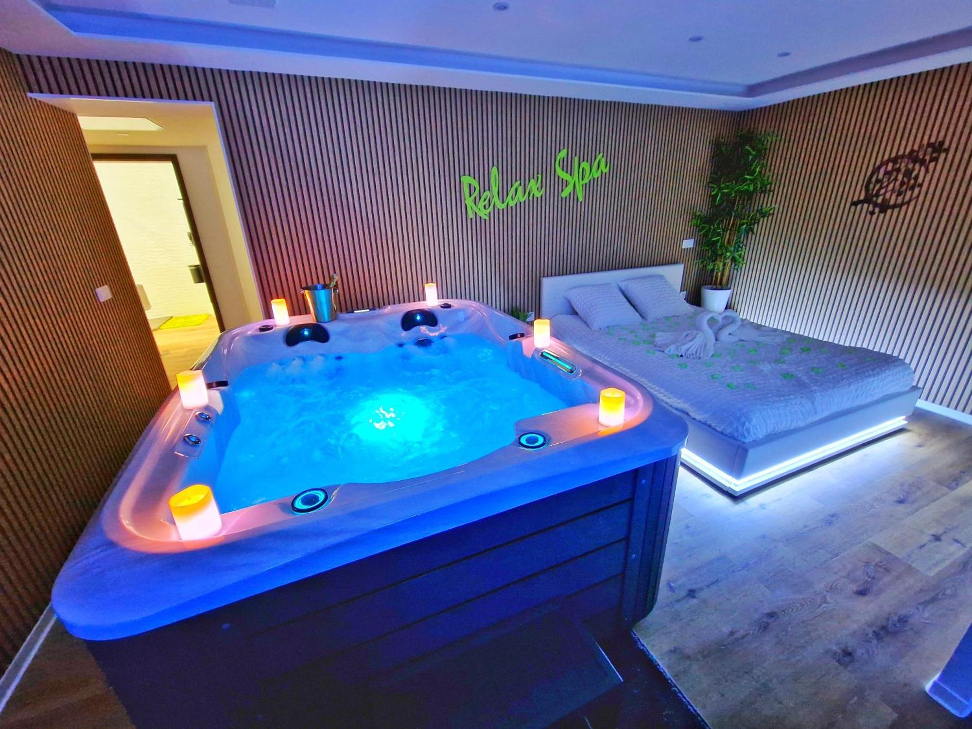 Relax Spa-4 Pers-Jacuzzi-Parking-Jardin-Clim-Colmar Muntzenheim Exterior foto